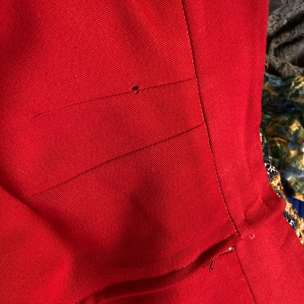 Red high wasted pencil skirt - Picture 4 of 4